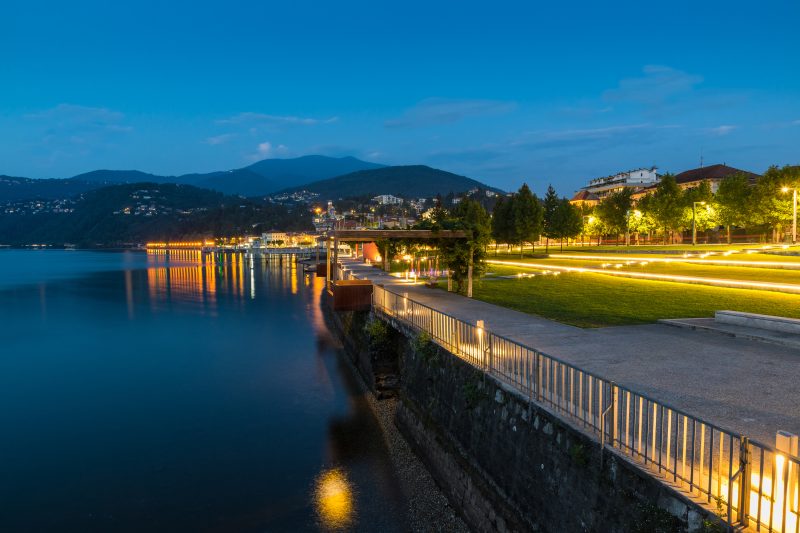 Bee Apartment: Luino Lakeside with Outdoor Dining