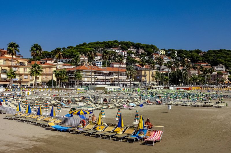Laigueglia Beach, Seafront Sea-View Balcony
