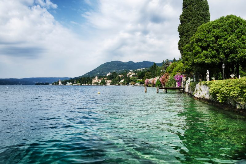 Kamy Home | Steps to the Lake & Free Park