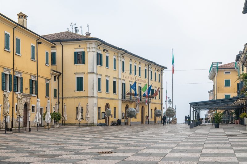 Casa Mondragon In Lazise w/ Private gazebo with table+chairs & Parking