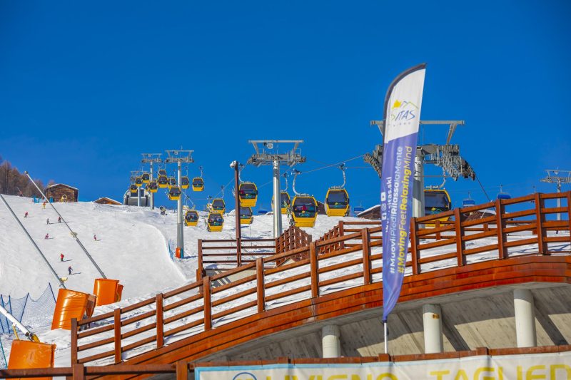 Cervo Ski in - Ski out 200m