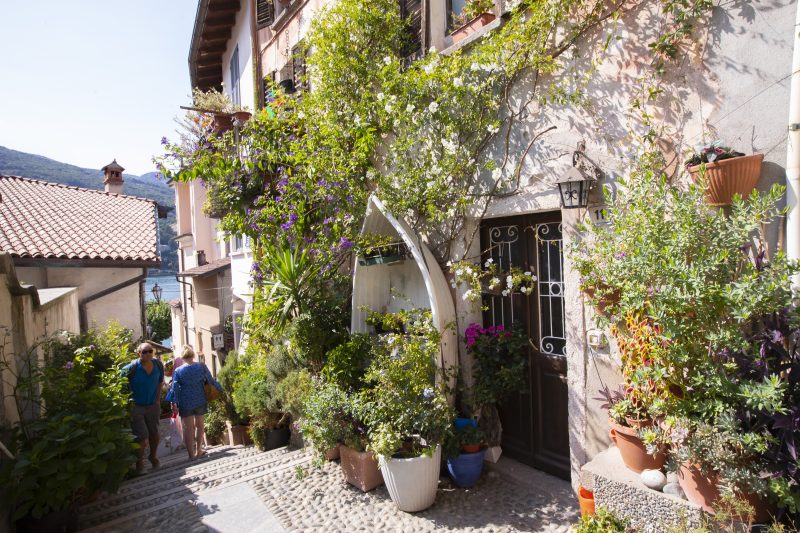 Residenza La Terrazza di Dante: 2BR Apartment with Sunny Terrace